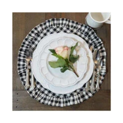 Round Ruffle 18" X 18" Placemat