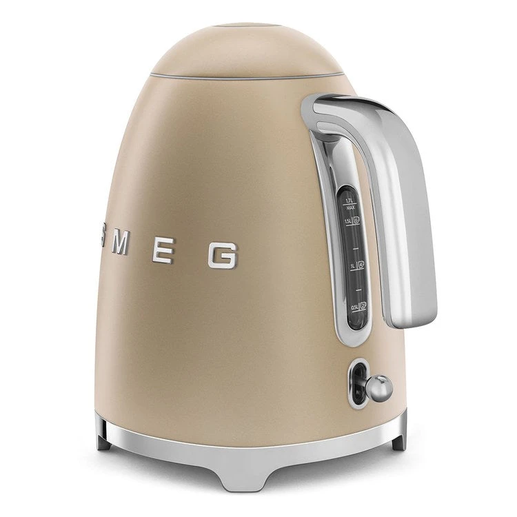 Smeg Electric Kettle - Matte Champagne - Image 6