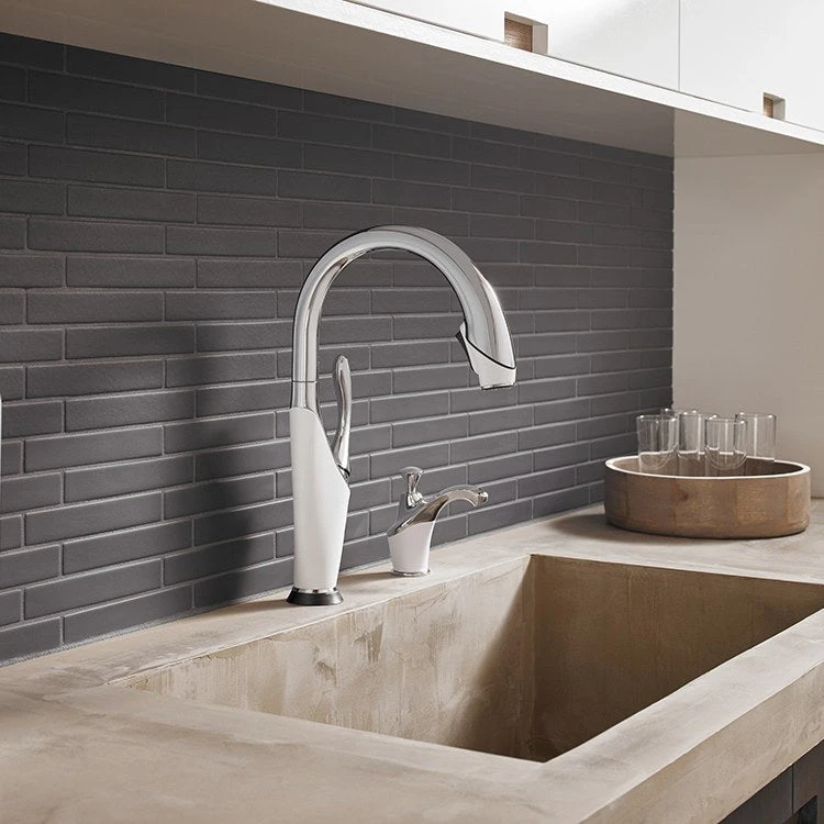 Vuelo Single Handle Pull Down Kitchen Faucet With SmartTouch - Image 2