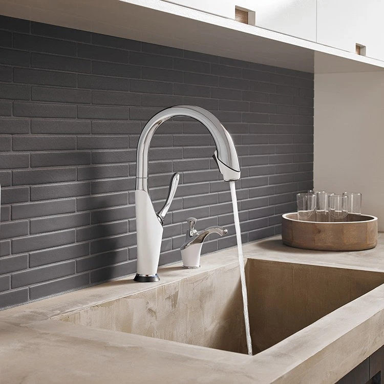 Vuelo Single Handle Pull Down Kitchen Faucet With SmartTouch - Image 3