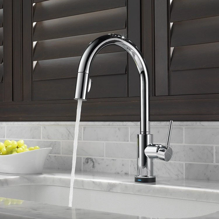 Delta Trinsic Single Handle Pull Down Kitchen Faucet With Touch2O Technology - Image 3