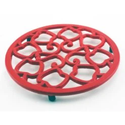 BergHOFF Cast Iron Apple Trivet