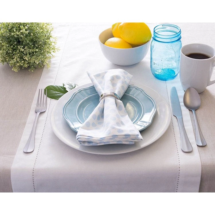 DII Natural Solid Chambray 70" Round Tablecloth - Image 4